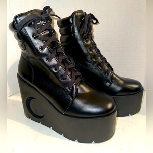 KILLSTAR Chunky Platform Crescent Moon 🌙 Patent Leather Wedge Boots Size 11